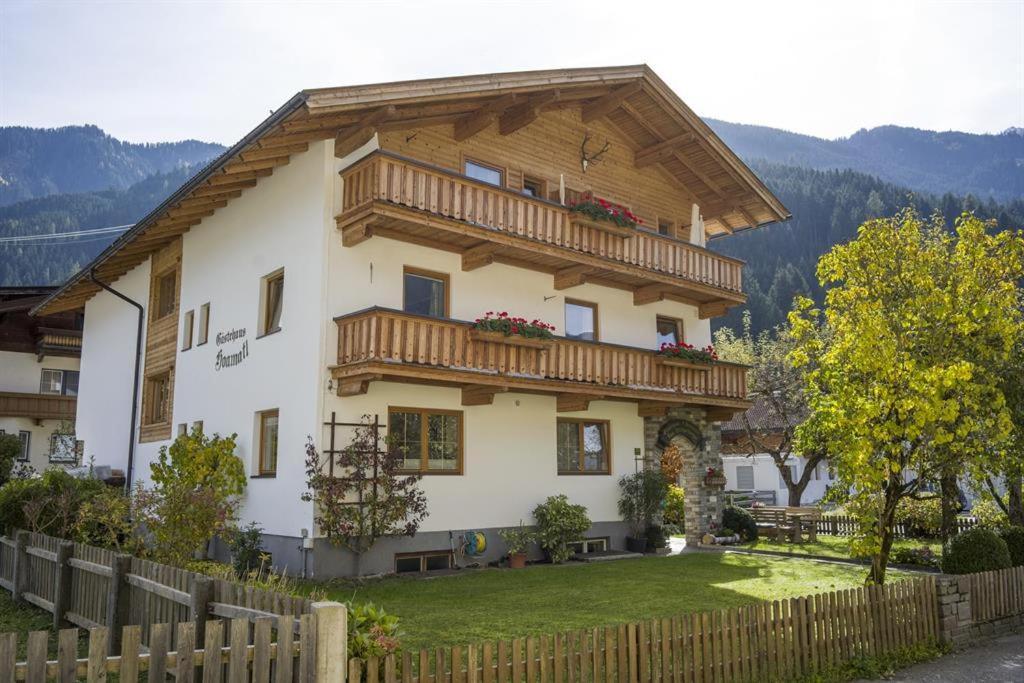 Gaestehaus Hoamatl Mayrhofen Luaran gambar